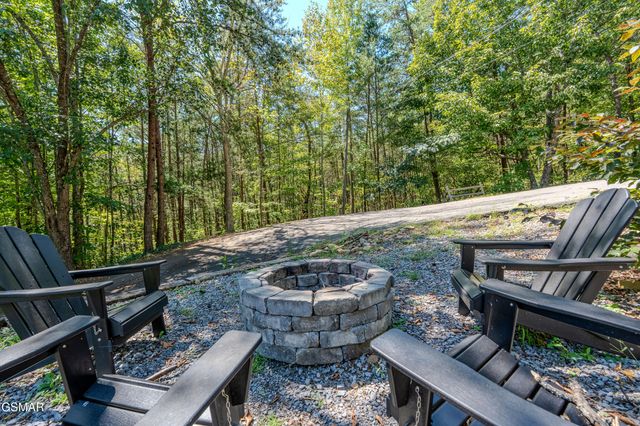 3956 Millers Ridge Way, Sevierville, TN 37862