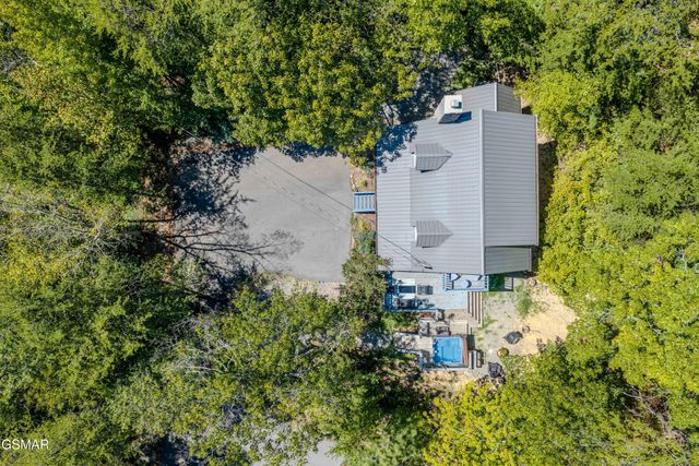3956 Millers Ridge Way, Sevierville, TN 37862