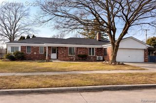 5441 Arden Avenue, Warren, MI 48092