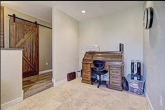1025 E Triplett Road, Guthrie, OK 73044