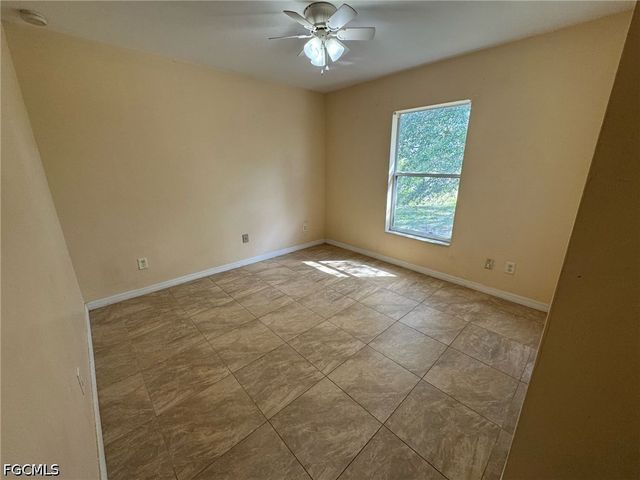 224 Kismet PKY E, Cape Coral, FL 33909