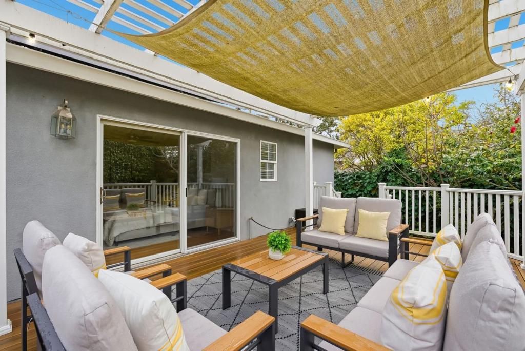 Image 29 of property listing at 2024 Eaton Avenue, San Carlos, CA 94070