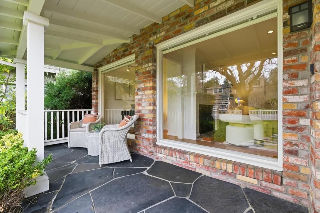 Image 4 of property listing at 2024 Eaton Avenue, San Carlos, CA 94070