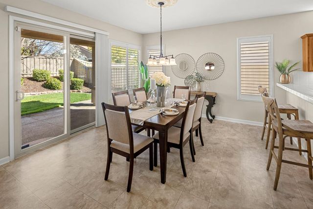 1930 Graeagle Ln, Lincoln, CA 95648