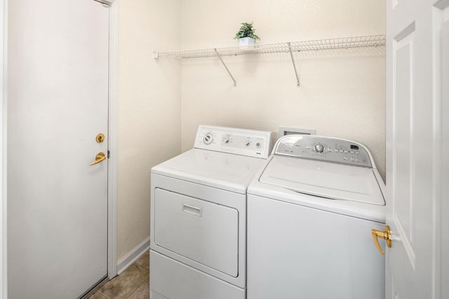 1930 Graeagle Ln, Lincoln, CA 95648