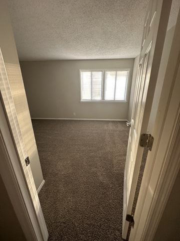 1057 Harold Dr, Nashville, TN 37217