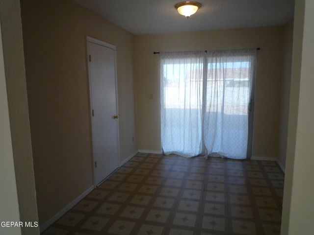 10708 LEVELLAND Place, El Paso, TX 79924