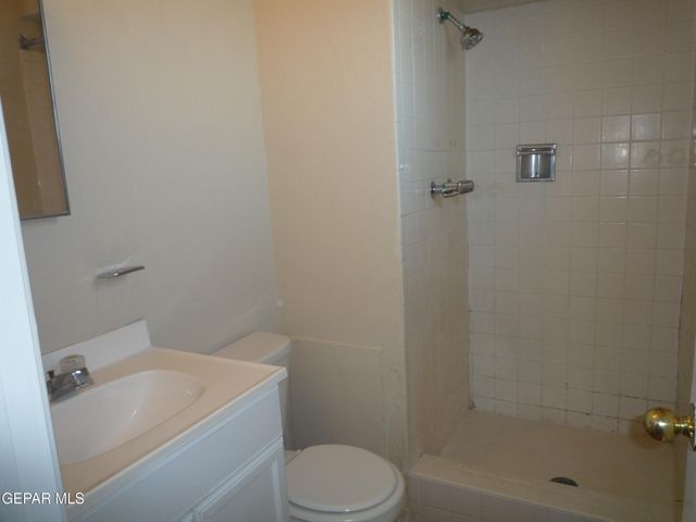 10708 LEVELLAND Place, El Paso, TX 79924
