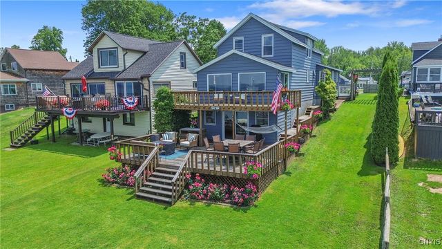 7215 Lakeshore Road, Cicero, NY 13039