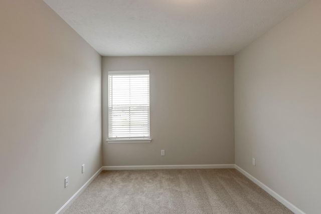 4327 Doral Dr, Murfreesboro, TN 37127