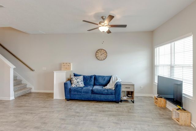 4327 Doral Dr, Murfreesboro, TN 37127