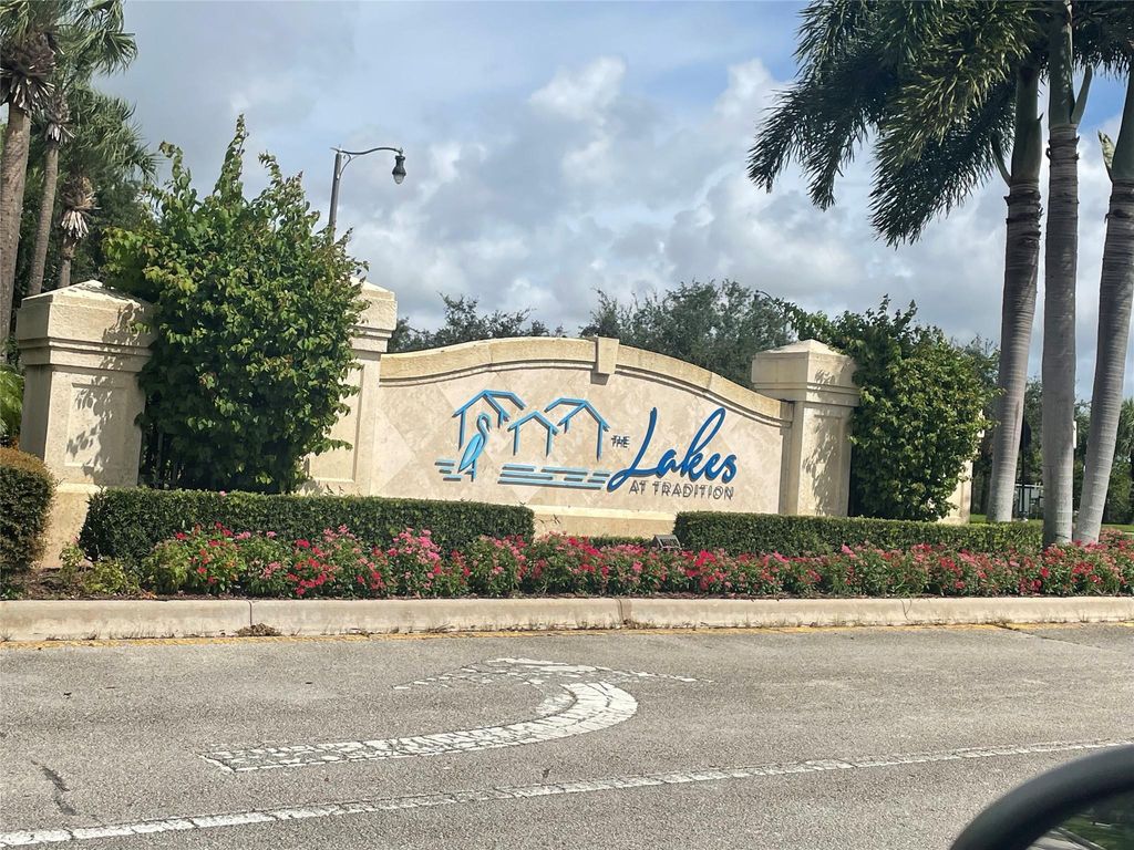 10744 SW Elsinore Drive, Port St. Lucie, Port St Lucie, FL 34987