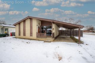 20193 Kemp Street, Clinton Charter Township, MI 48035