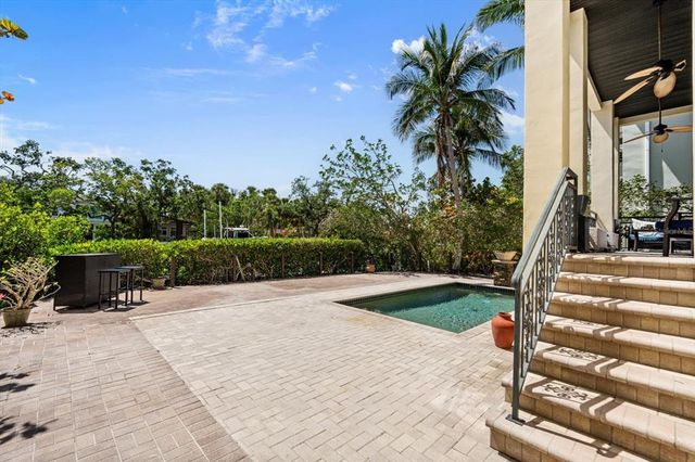 4964 COMMONWEALTH DRIVE, Sarasota, FL 34242
