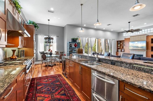 4964 COMMONWEALTH DRIVE, Sarasota, FL 34242