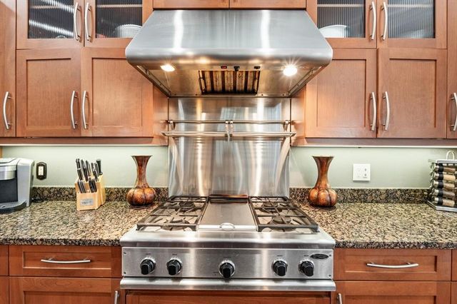 4964 COMMONWEALTH DRIVE, Sarasota, FL 34242