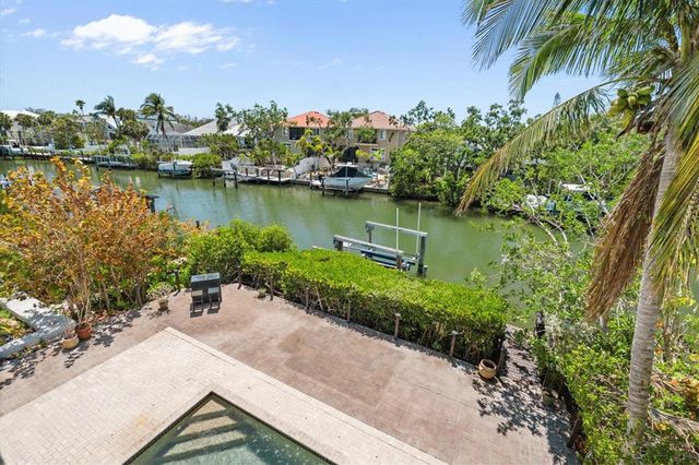 4964 COMMONWEALTH DRIVE, Sarasota, FL 34242