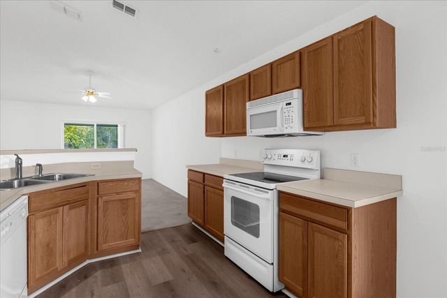 16767 CORNER LAKE DRIVE, Orlando, FL 32820