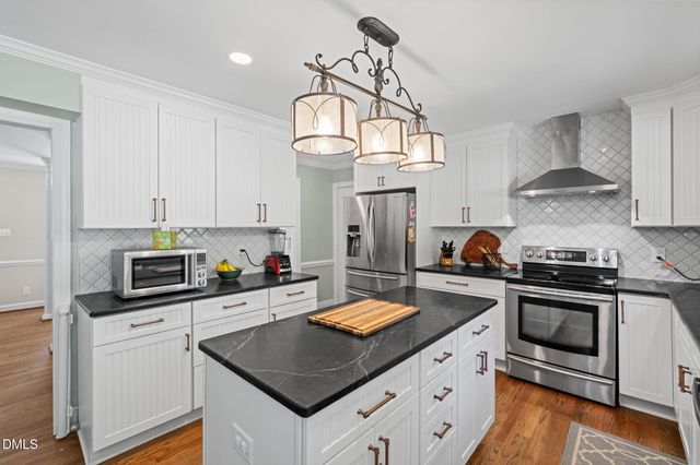 3 Danforth Place, Durham, NC 27712