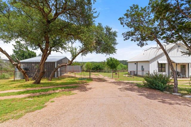 505 Broken Arrow DR, Spicewood, TX 78669