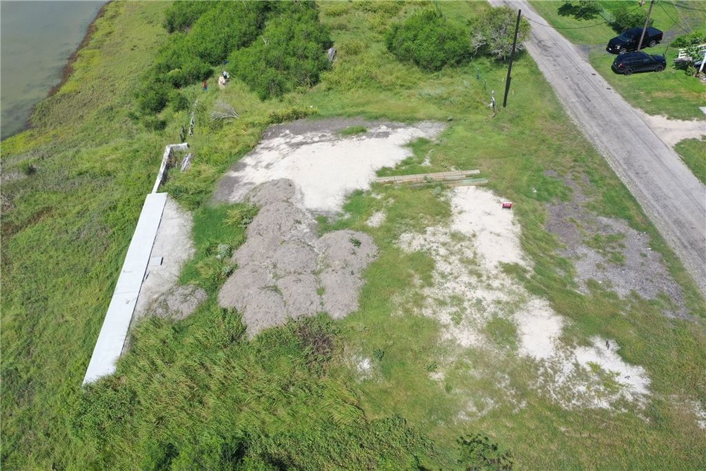 455 Egery Island Road, Taft, TX 78390 — photo 5