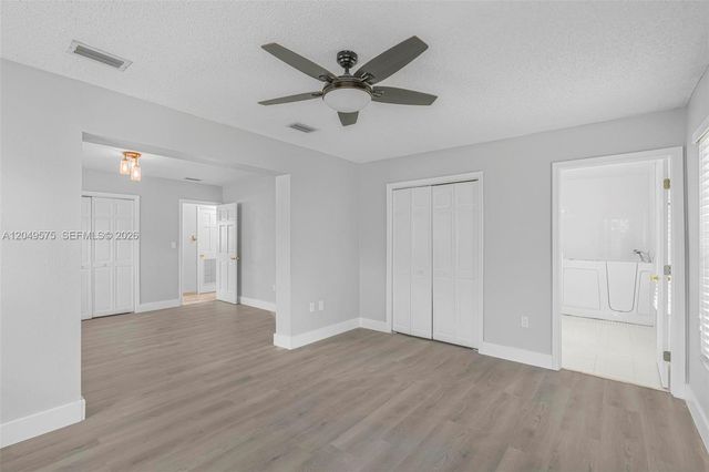 9075 SW 48th Ter 0, Miami, FL 33165