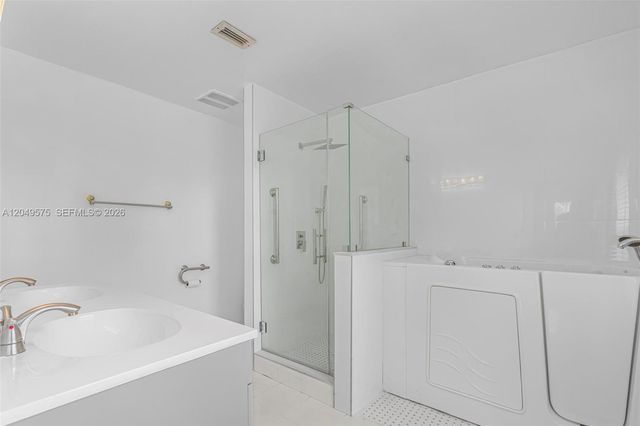 9075 SW 48th Ter 0, Miami, FL 33165