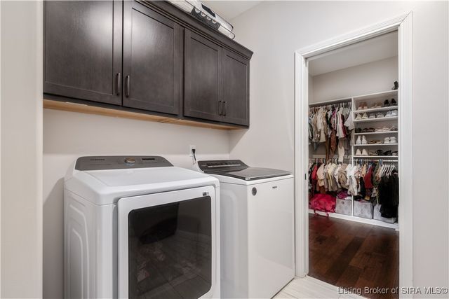 1810 Medinah Way, Henryville, IN 47126