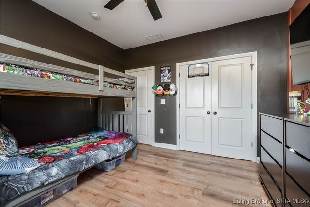 1810 Medinah Way, Henryville, IN 47126