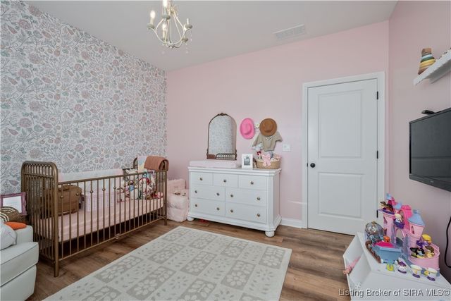 1810 Medinah Way, Henryville, IN 47126