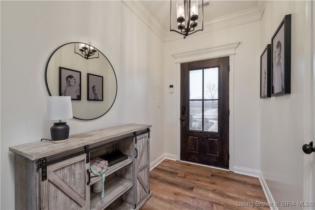 1810 Medinah Way, Henryville, IN 47126