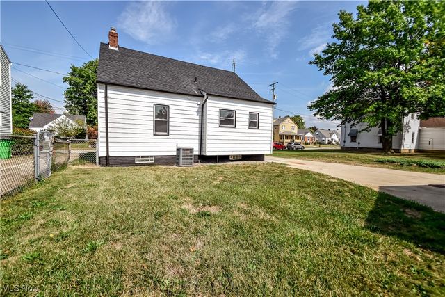 20760 Westport Avenue, Euclid, OH 44123