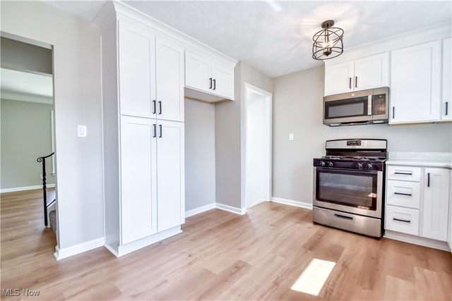 20760 Westport Avenue, Euclid, OH 44123