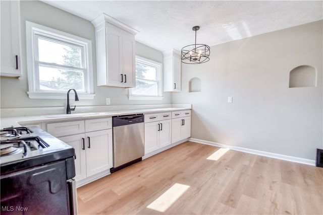 20760 Westport Avenue, Euclid, OH 44123