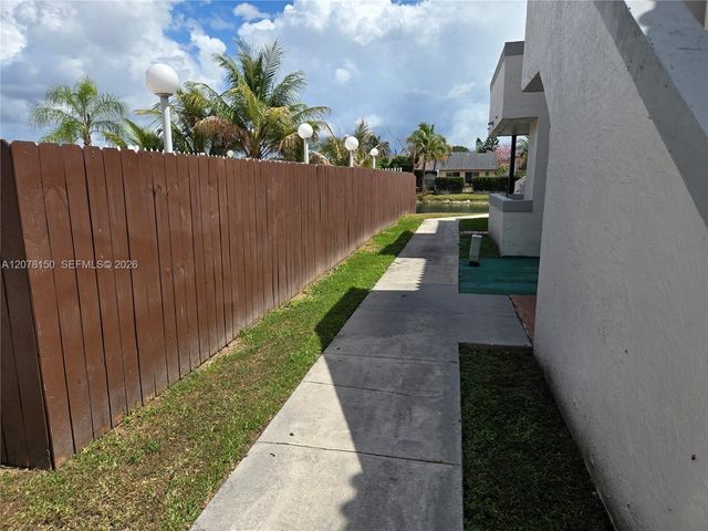 14835 SW 80th Street 104-6, Miami, FL 33193