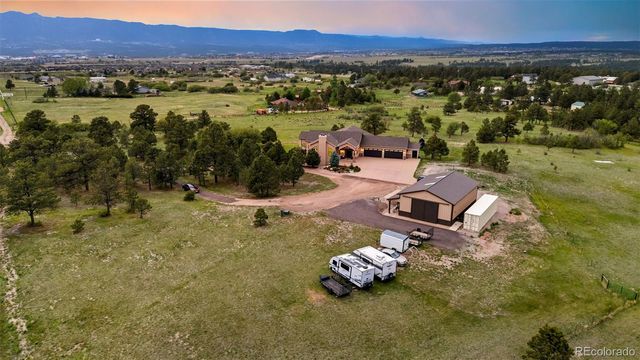 4330 Ridgeway Lane, Colorado Springs, CO 80908