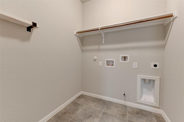 153 Nogalito WAY, Leander, TX 78641