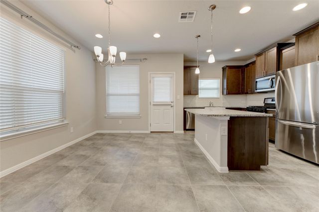 153 Nogalito WAY, Leander, TX 78641