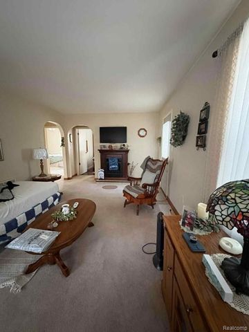 3821 Myrtle Road, Burtchville, MI 48059