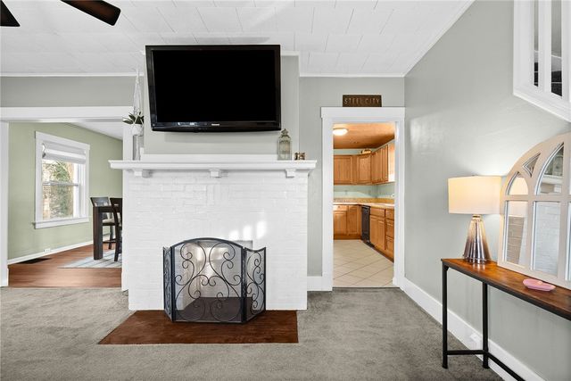 180 Hinkel Road, Ross Twp, PA 15229