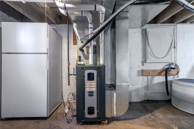 180 Hinkel Road, Ross Twp, PA 15229