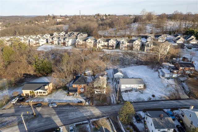 180 Hinkel Road, Ross Twp, PA 15229