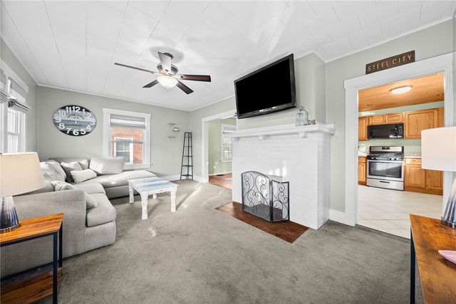 180 Hinkel Road, Ross Twp, PA 15229