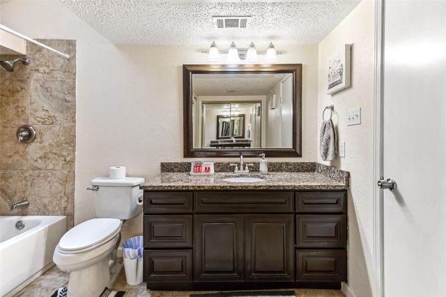 655 Cimarron Trail 655, Irving, TX 75063
