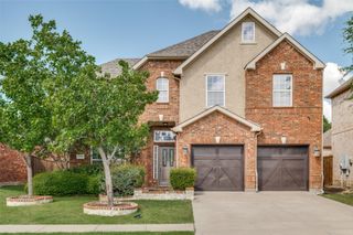 5996 Clearwater Drive, The Colony, TX 75056