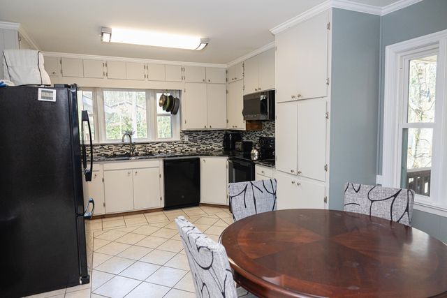 303 Oakland Drive, Lafayette, GA 30728