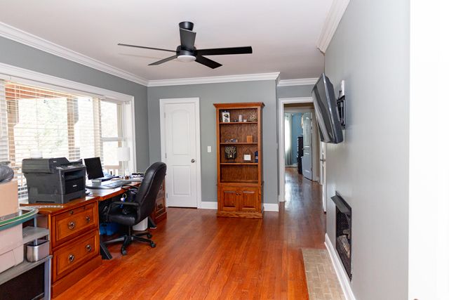 303 Oakland Drive, Lafayette, GA 30728