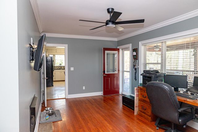 303 Oakland Drive, Lafayette, GA 30728