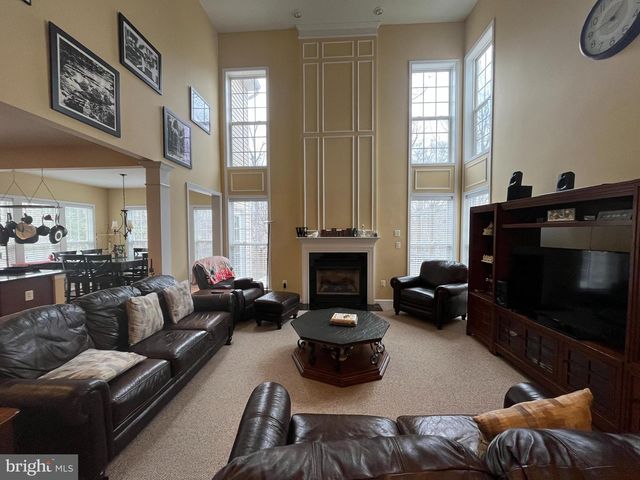 7 DONOVAN CT, Knoxville, MD 21758