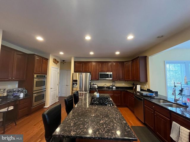 7 DONOVAN CT, Knoxville, MD 21758